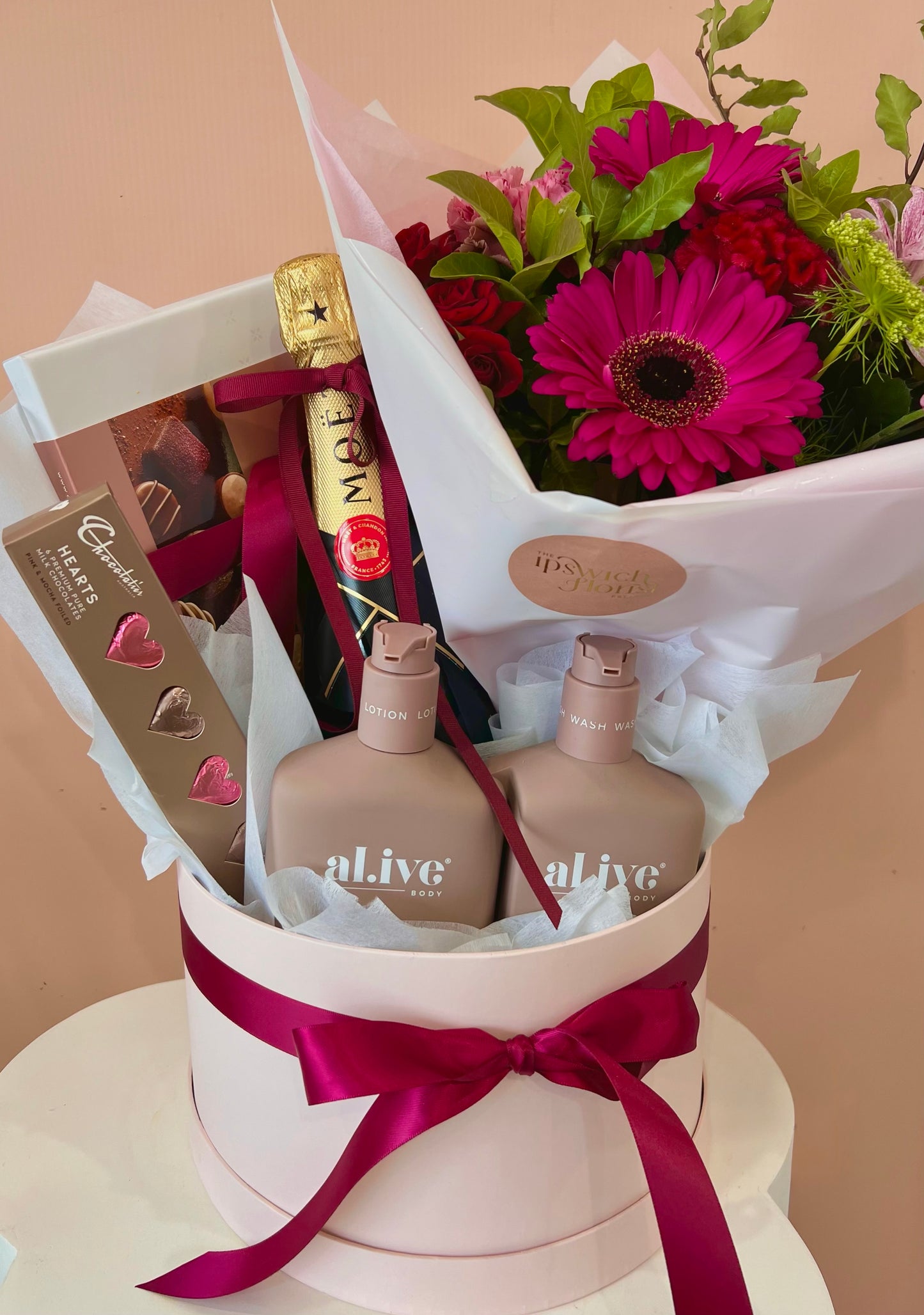 VALENTINE'S DAY HAMPERS