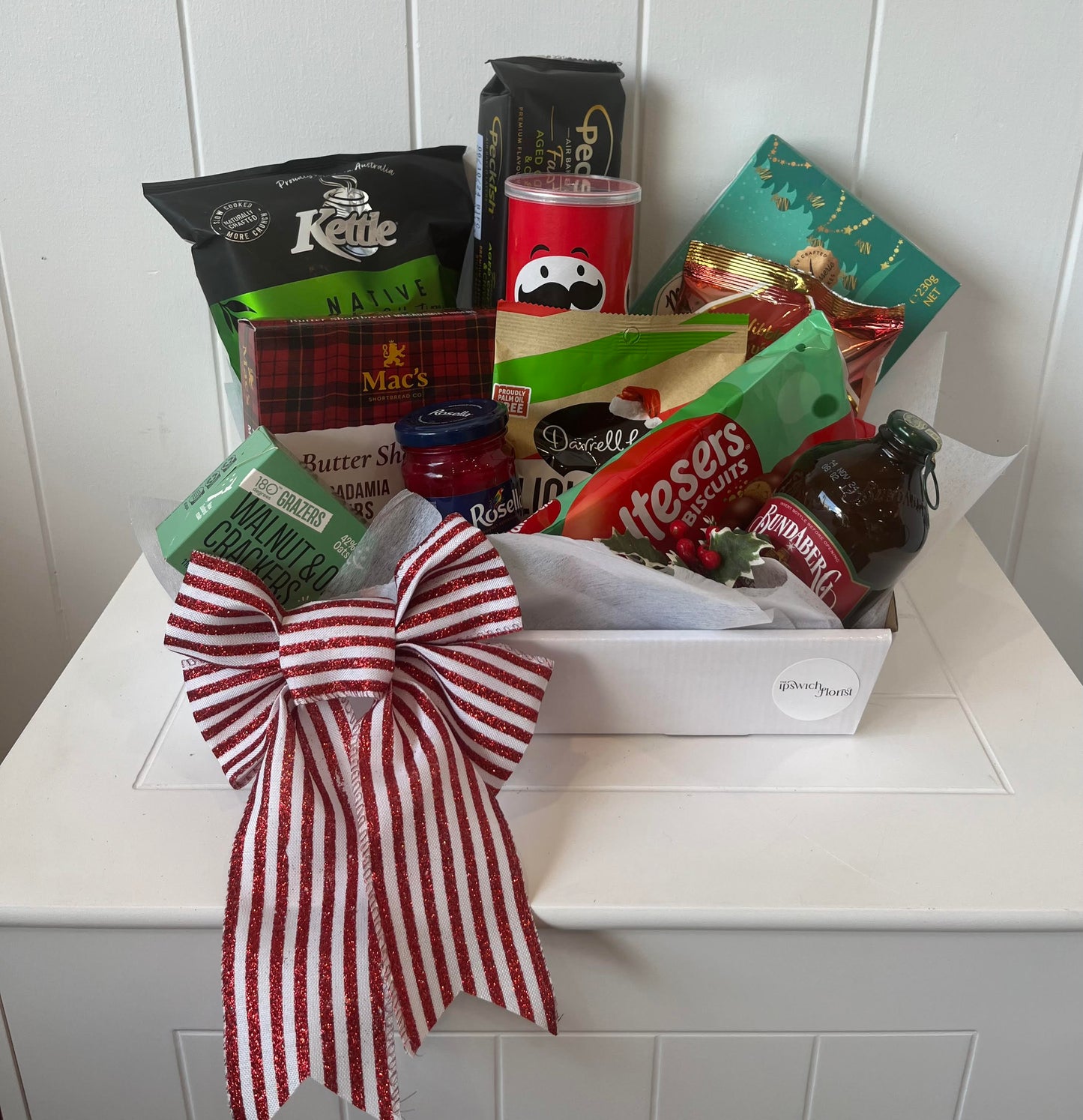 Sweet And Savory Xmas Hamper