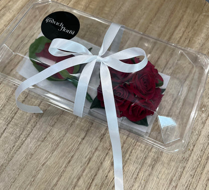 Formals ~ Corsages & Buttonholes